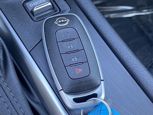 New 2026 Nissan Kicks SV w/ Cold Weather Package FWD image 32