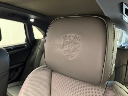 Used 2026 Porsche Macan Turbo AWD/4WD image 20