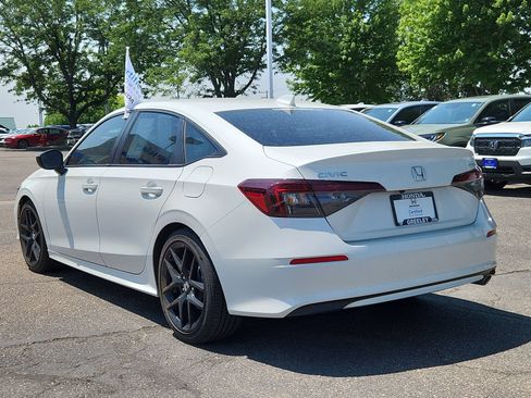 Certified 2025 Honda Civic Sport image 3