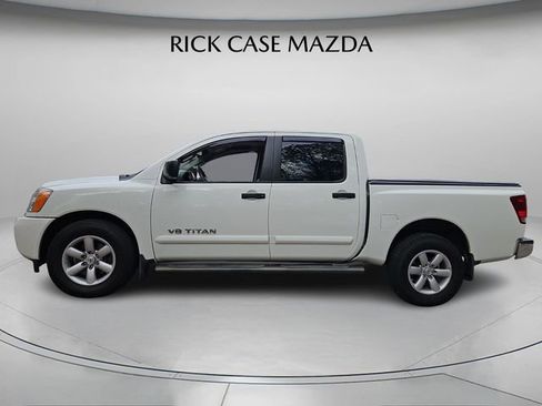 Used 2013 Nissan Titan SV w/ SV Value Truck Pkg image 3