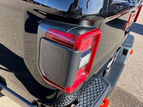 Used 2021 Jeep Gladiator Mojave image 27