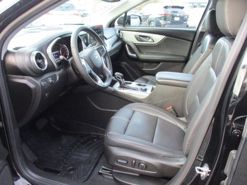 Certified 2023 Chevrolet Blazer LT w/ Midnight/Sport Edition image 11
