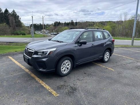 Used 2021 Subaru Forester AWD/4WD image 7