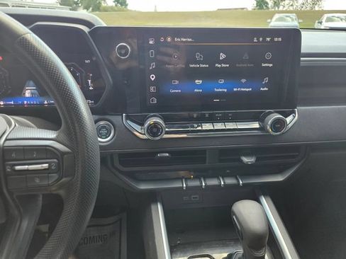 Used 2024 Chevrolet Colorado Trail Boss w/ Advanced Trailering Package AWD/4WD image 17