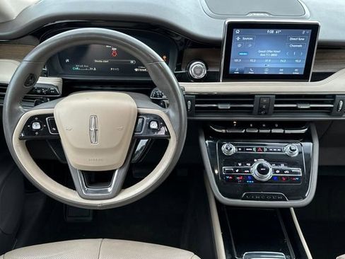 Used 2022 Lincoln Corsair Reserve w/ Equipment Group 201A image 12