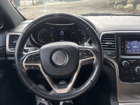 Used 2014 Jeep Grand Cherokee Laredo w/ Quick Order Package 23E image 30