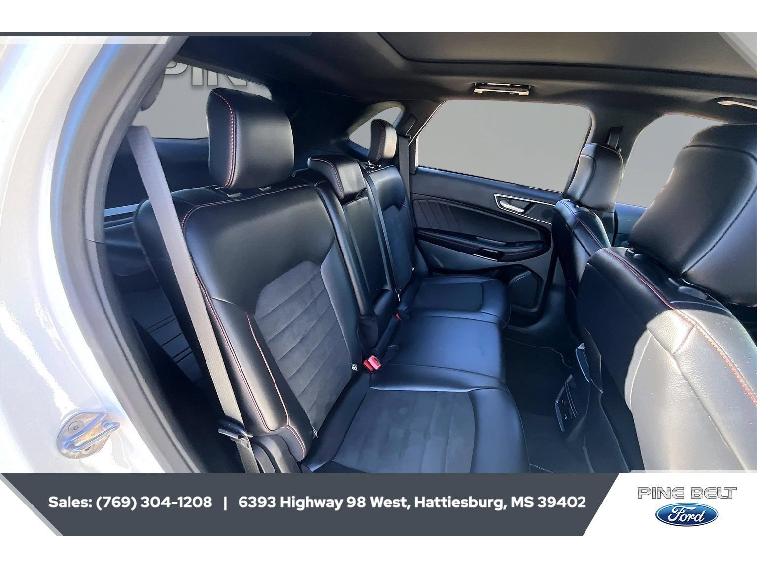 Certified 2022 Ford Edge ST-Line w/ Cargo Accessory Package AWD/4WD image 20