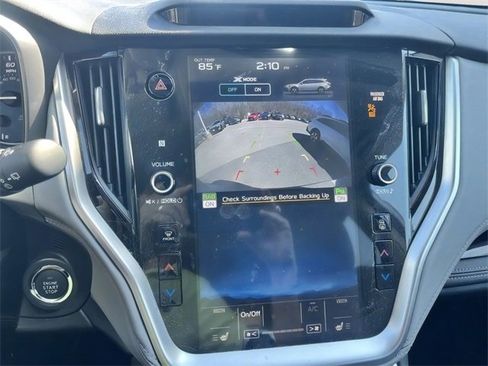 Certified 2022 Subaru Outback Limited image 21