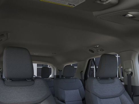 New 2026 Ford Explorer Active image 22