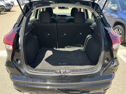 Used 2023 Nissan Kicks S FWD image 23