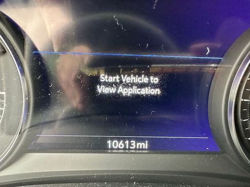 Used 2023 Cadillac XT6 Premium Luxury w/ Technology Package image 6