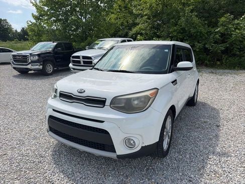 Used 2019 Kia Soul + FWD image 3