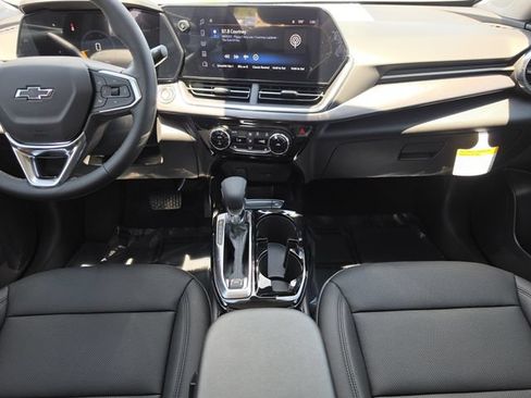 New 2026 Chevrolet Trax ACTIV w/ Driver Confidence Package FWD image 16