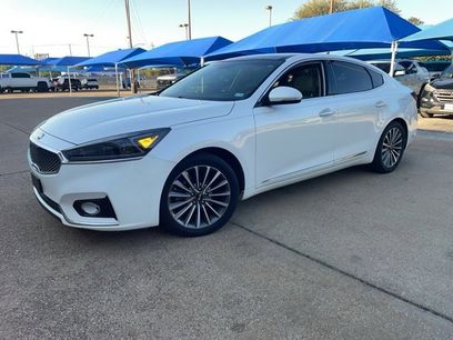 Used 2017 Kia Cadenza Premium w/ Luxury Package