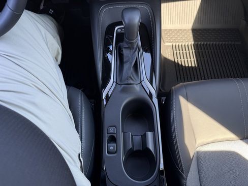 Certified 2025 Toyota Corolla XSE image 21