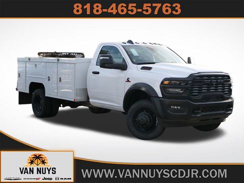 New 2025 RAM 4500 Tradesman RWD image 1