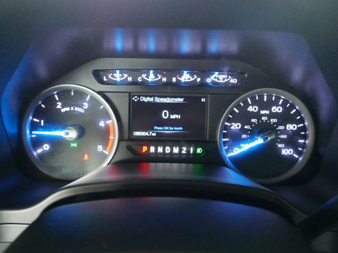 Used 2019 Ford F450 XLT w/ XLT Premium Package image 13