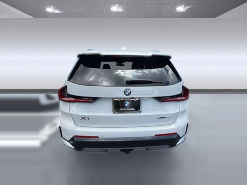 New 2026 BMW X1 xDrive28i w/ Technology Package AWD/4WD image 10