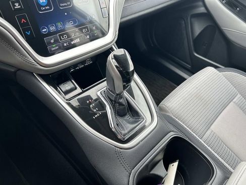 Used 2023 Subaru Outback Premium image 28