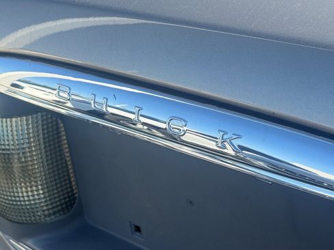 Used 2001 Buick Le Sabre Custom w/ Prestige Pkg image 7