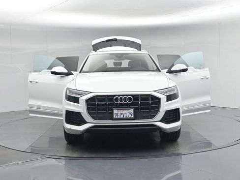 Used 2023 Audi Q8 Premium Plus image 32