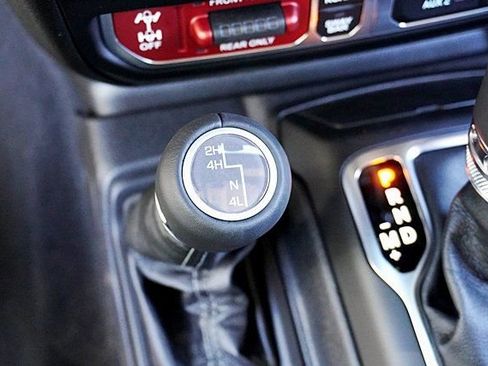 New 2026 Jeep Wrangler Unlimited Rubicon AWD/4WD image 37
