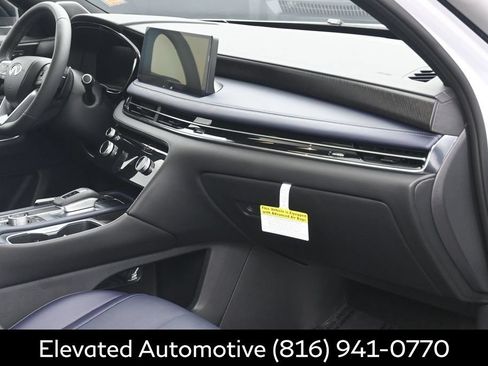 Certified 2026 INFINITI QX60 Sport w/ Dark Cargo Package AWD/4WD image 6