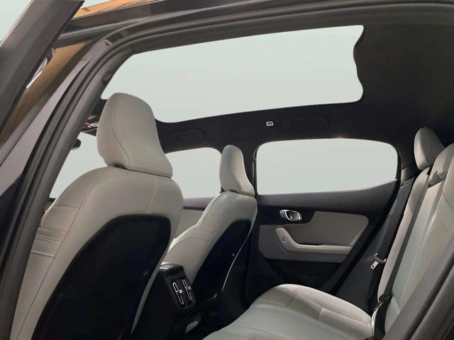 Used 2023 Polestar Polestar 2 w/ Pilot Pack AWD/4WD image 27