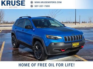 Used 2022 Jeep Cherokee Trailhawk video 1