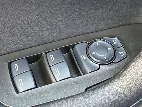 Certified 2025 Chevrolet Blazer LT w/ Sound & Technology Package image 11