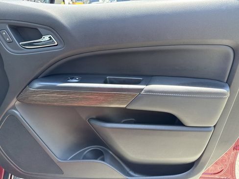 Used 2017 GMC Canyon Denali AWD/4WD image 14