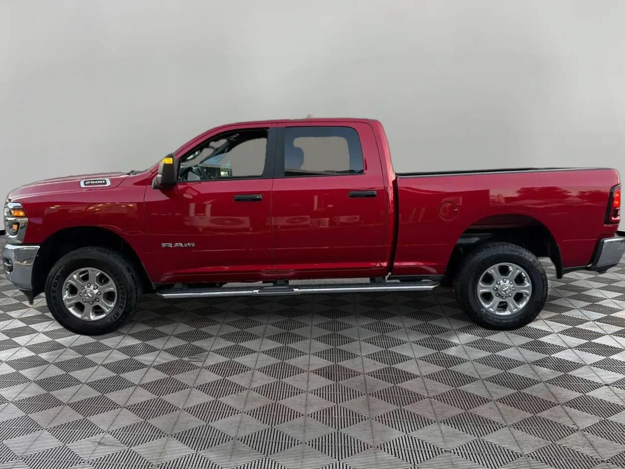 Used 2026 RAM 2500 Big Horn AWD/4WD image 8