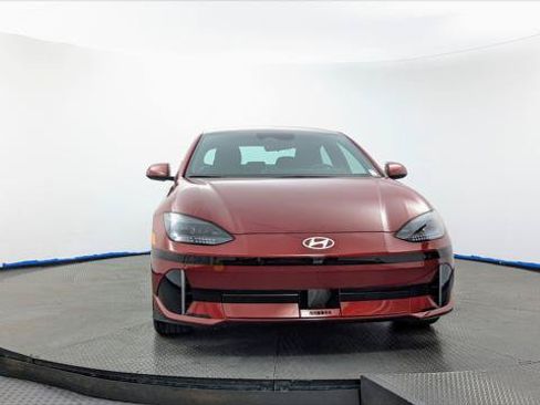 Used 2024 Hyundai Ioniq 6 SE RWD image 12