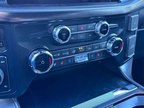 New 2025 Ford F150 Lariat w/ Equipment Group 502A High image 19