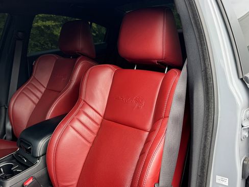 Used 2022 Dodge Charger SRT Hellcat w/ Harman/Kardon Audio Group image 22