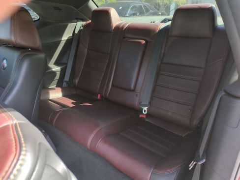 Used 2014 Dodge Challenger R/T image 14