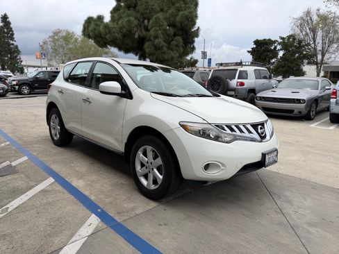 Used 2009 Nissan Murano S image 5