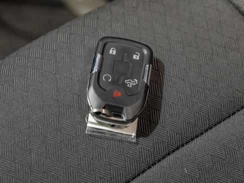 Used 2019 Chevrolet Silverado 1500 RST AWD/4WD image 63