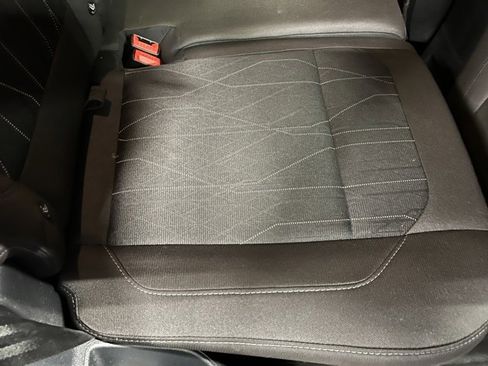 Used 2020 Ford EcoSport SE w/ SE Convenience Package image 23