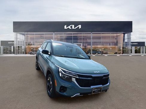 New 2026 Kia Seltos S FWD image 10