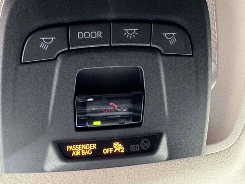 Used 2023 Toyota Corolla LE w/ Carpet Mat Package (TMS) image 33