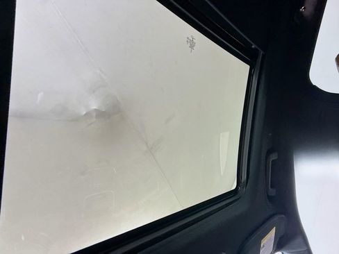 Used 2021 Lincoln Nautilus Reserve image 22