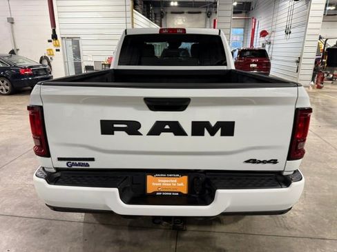 Used 2025 RAM 2500 Big Horn AWD/4WD image 25