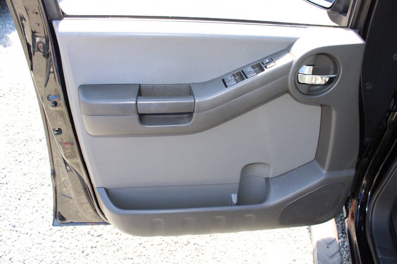 Used 2007 Nissan Xterra S w/ Utility Pkg AWD/4WD image 18
