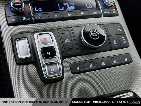 Used 2021 Hyundai Palisade Calligraphy FWD image 17