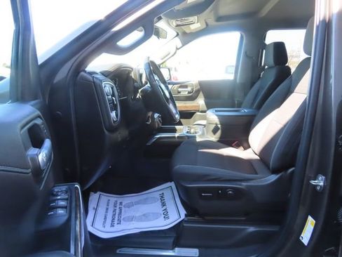 Used 2020 GMC Sierra 1500 Elevation w/ Elevation Value Package image 18