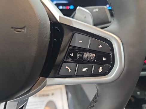 New 2026 BMW 330i Sedan w/ M Sport Package image 18