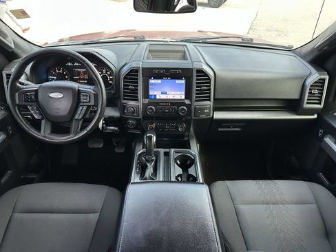 Used 2019 Ford F150 XLT w/ Equipment Group 302A Luxury AWD/4WD image 12