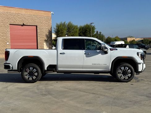 New 2026 GMC Sierra 2500 Denali w/ Denali Reserve Package image 7