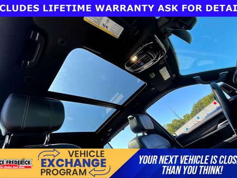 Used 2024 Jeep Grand Wagoneer L 4WD image 18